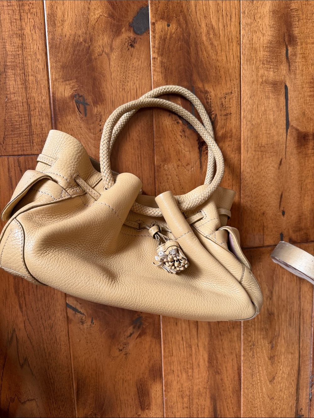 Cream Leather Knot-Handle Women’s Handbag